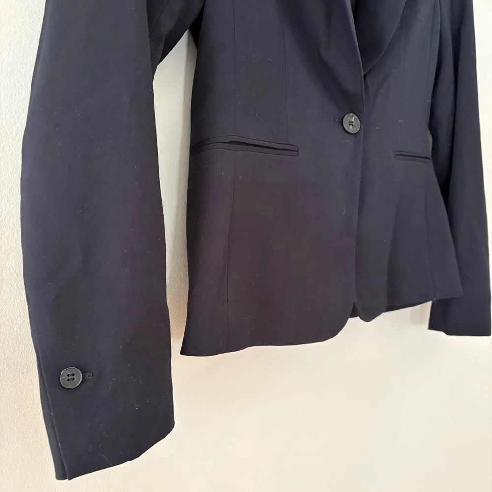H&M Black One-Button Collared Women’s Blazer Jacket – Size XS — Office Wear